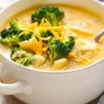 creamy crockpot cheddar broccoli soup - featured image
